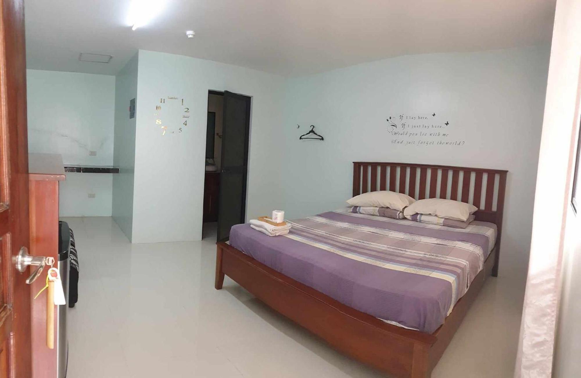 Gumleaves Beach Resort Olongapo Exterior foto